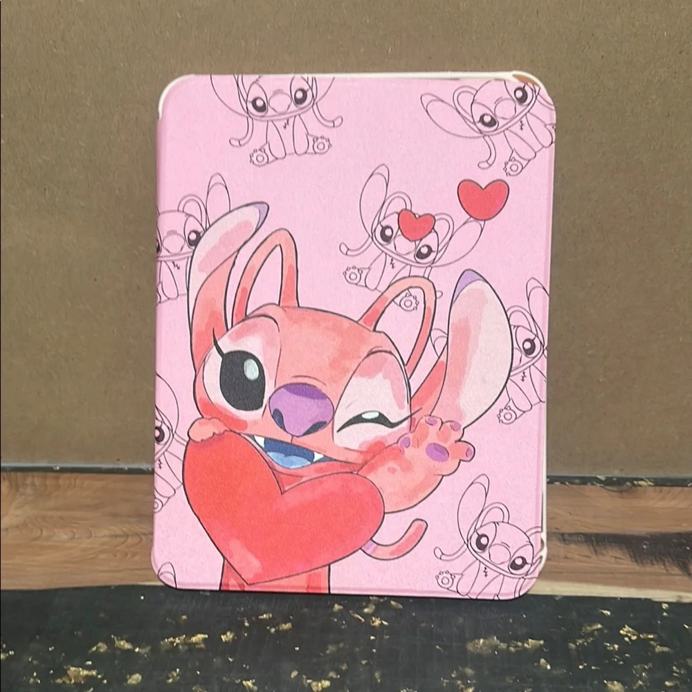 Angel/stitch iPad cover